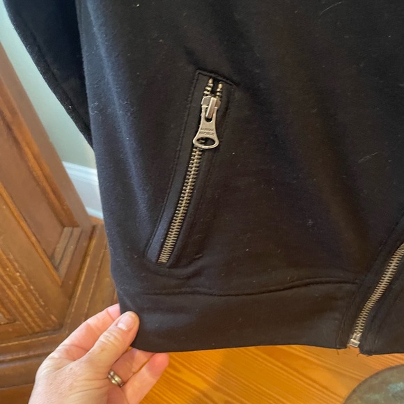 Cool Black Zip Jacket by Banana Republic - Picture 3 of 6